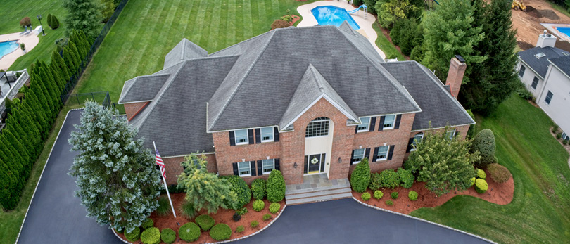 aerial view of home and yard