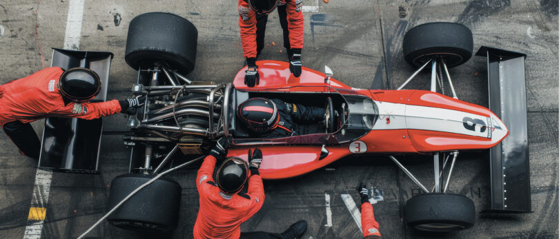 Pit crew working on a F1 racecar